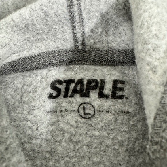 Staple Pigeon Hoodie Mens L Gray Excellent Crest Logo Pullover Streetwear L - Picture 4 of 9
